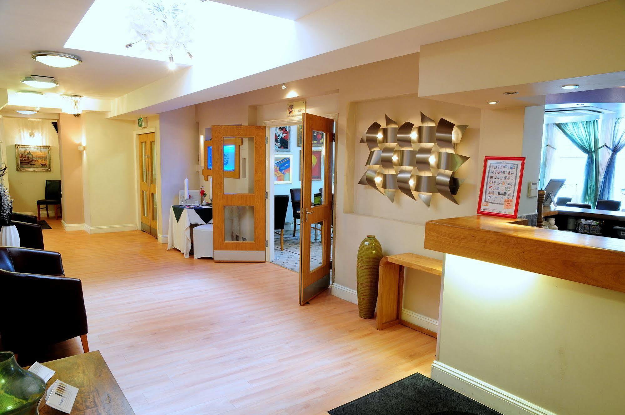The Queensgate Hotel Peterborough Eksteriør billede